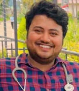 Dr Akarsh A